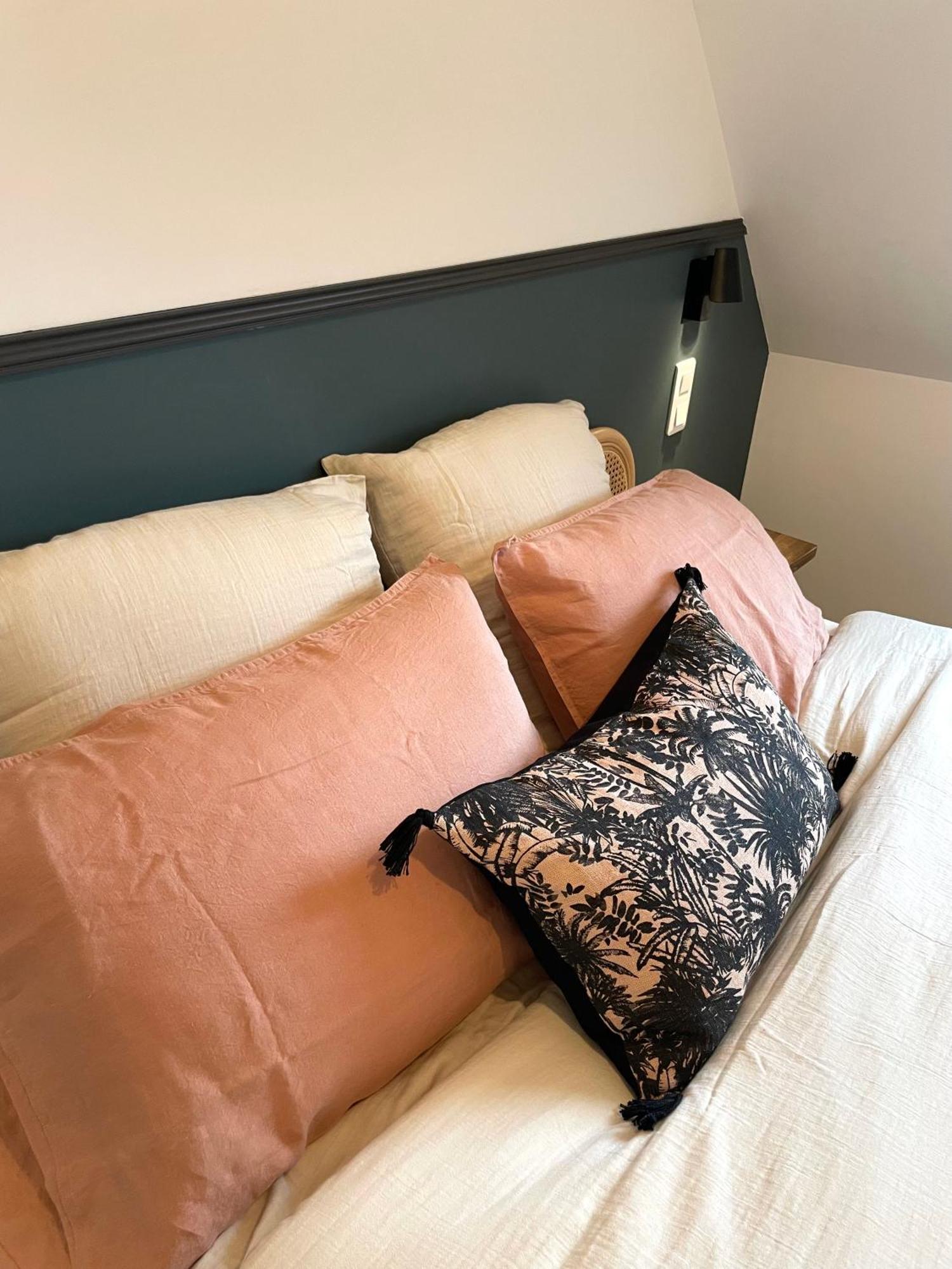 Apartment L'adresse - Rempart Sud - Avec Garage Prive *